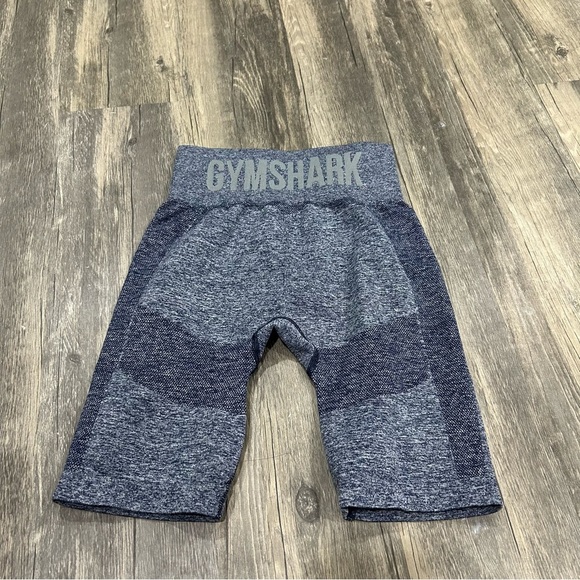 GYMSHARK - Flex Cycling Shorts - Picture 2 of 5